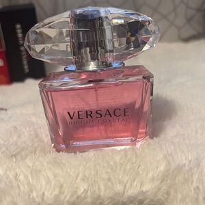 Versace 💎💗Bright Crystal with Pink and Silver Accents 90ml comes in tester box